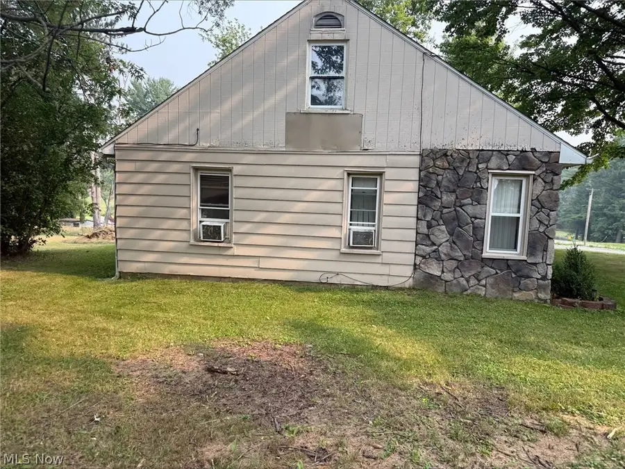 2789 Union Ne Avenue, Minerva, OH 44657 - #2