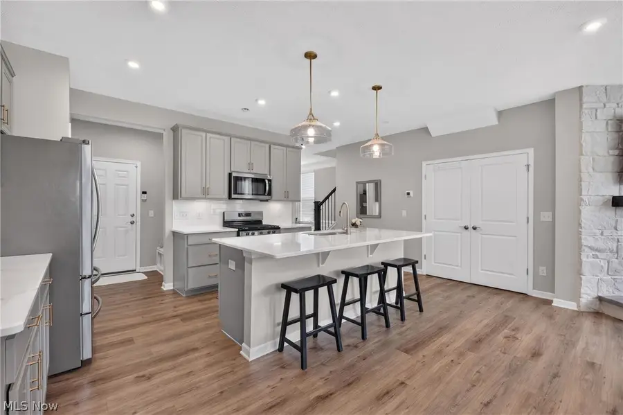 798 N Greenway Drive, Westlake, OH 44145 - #2