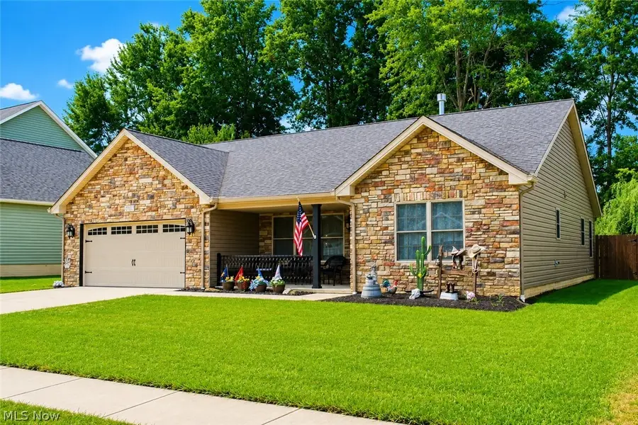 40011 Hope Court, Elyria, OH 44035 - #3