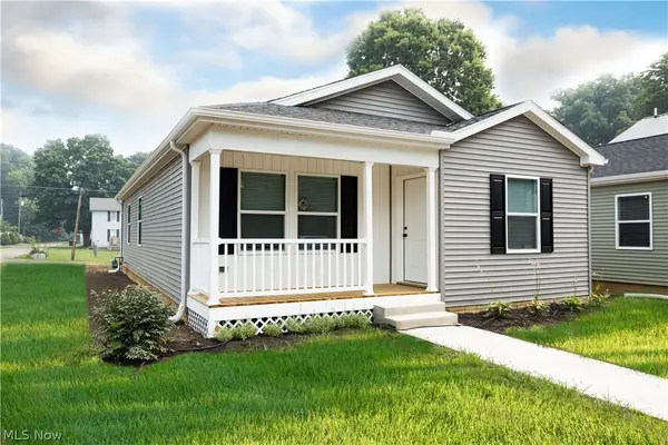 156 E Channel Street, Newark, OH 43055