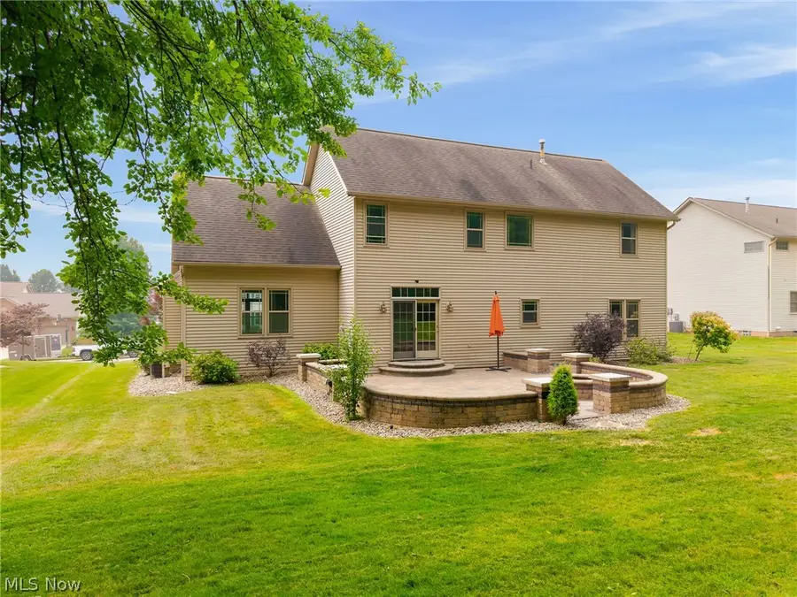 2559 Chadwell Nw Circle, North Canton, OH 44720 - #3