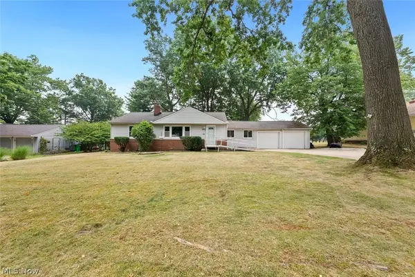1053 Ford Road, Highland Heights, OH 44143