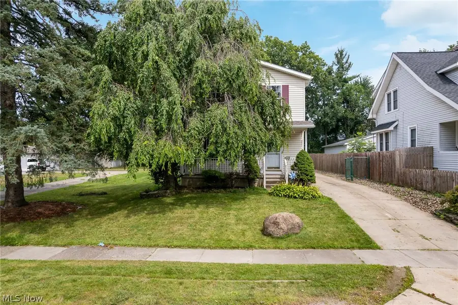 2483 Clara Street, Cuyahoga Falls, OH 44221 - #2