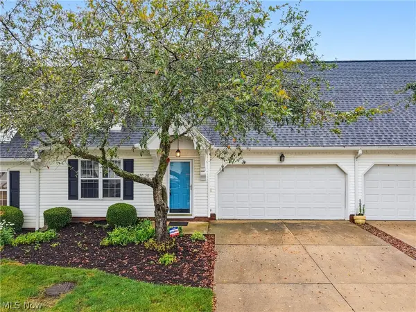 130 High Point Drive #50, Medina, OH 44256