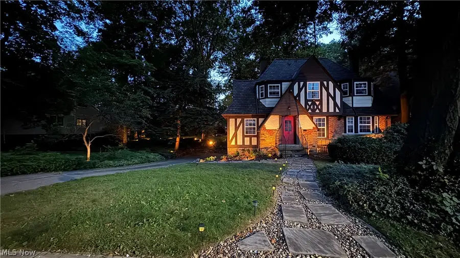 554 Greenvale Road, South Euclid, OH 44121 - #2