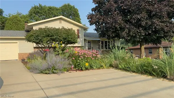 1977 Massillon Road, Akron, OH 44312