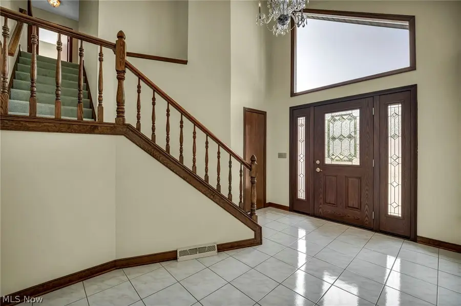 6229 Kenarden Drive, Highland Heights, OH 44143 - #3