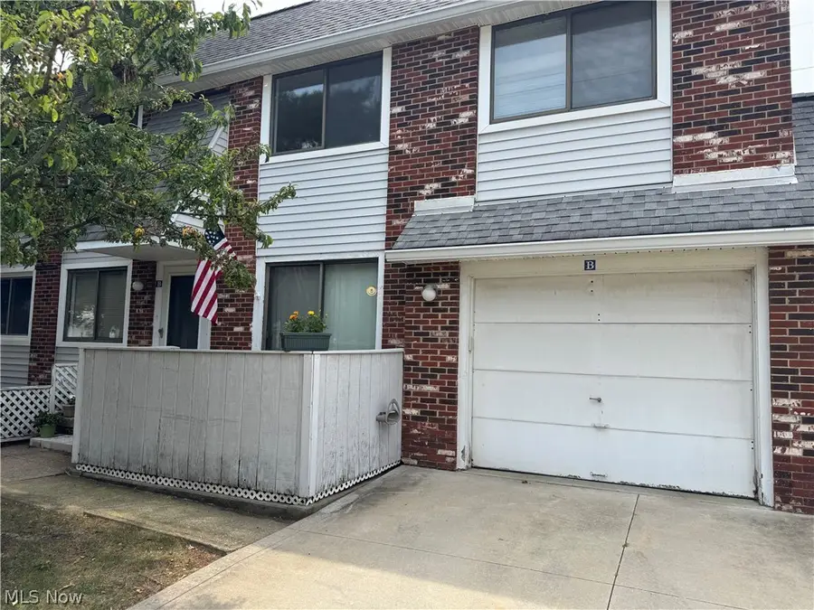 5484 Wildwood Court #B, Willoughby, OH 44094 - #2
