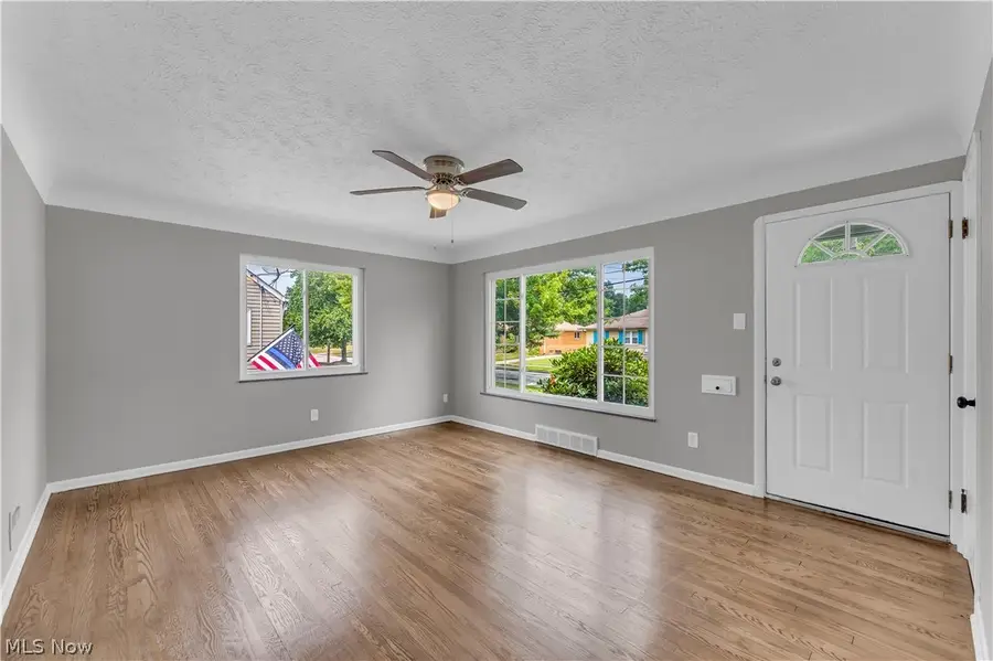 6310 Alexandria Drive, Parma, OH 44130 - #3