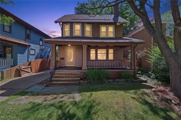 1539 Elbur Avenue, Lakewood, OH 44107