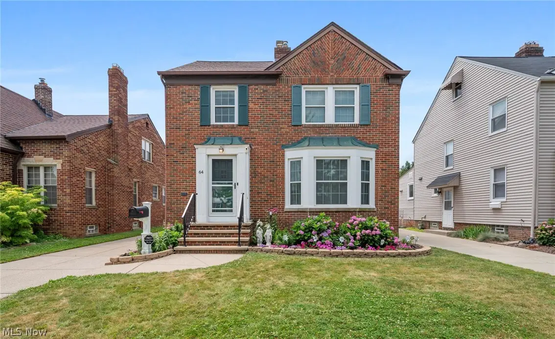 64 E 216th Street, Euclid, OH 44123 - #1