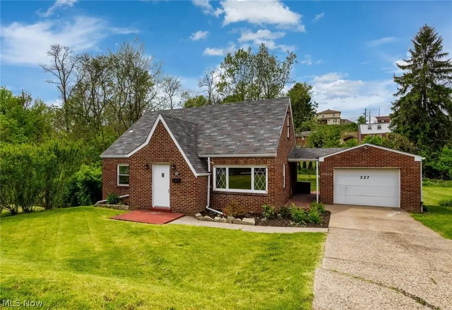 227 Norris Street, Steubenville, OH 43952 - #2