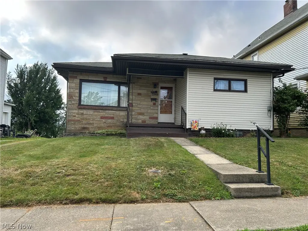 433 Park Avenue, Cadiz, OH 43907 - #1