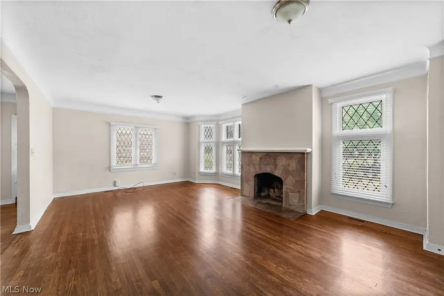 19619 Winslow Road, Shaker Heights, OH 44122 - #3