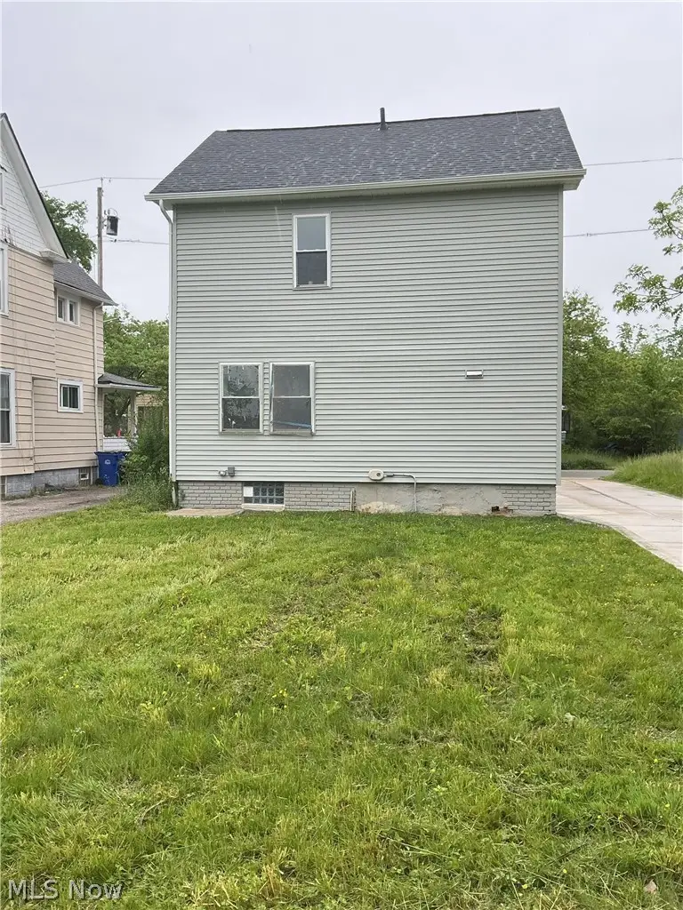 3464 E 147th Street, Cleveland, OH 44120 - #2