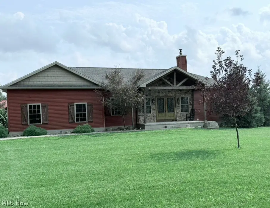 5520 Wygle Road, Ravenna, OH 44266 - #1