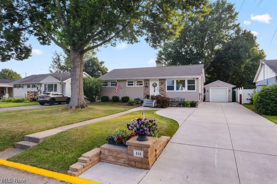 418 Dodge Avenue, Williamstown, WV 26187 - #2