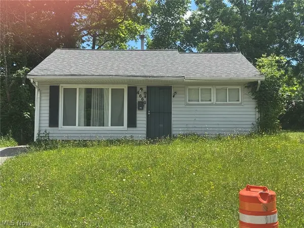 4669 E 174th Street, Cleveland, OH 44128