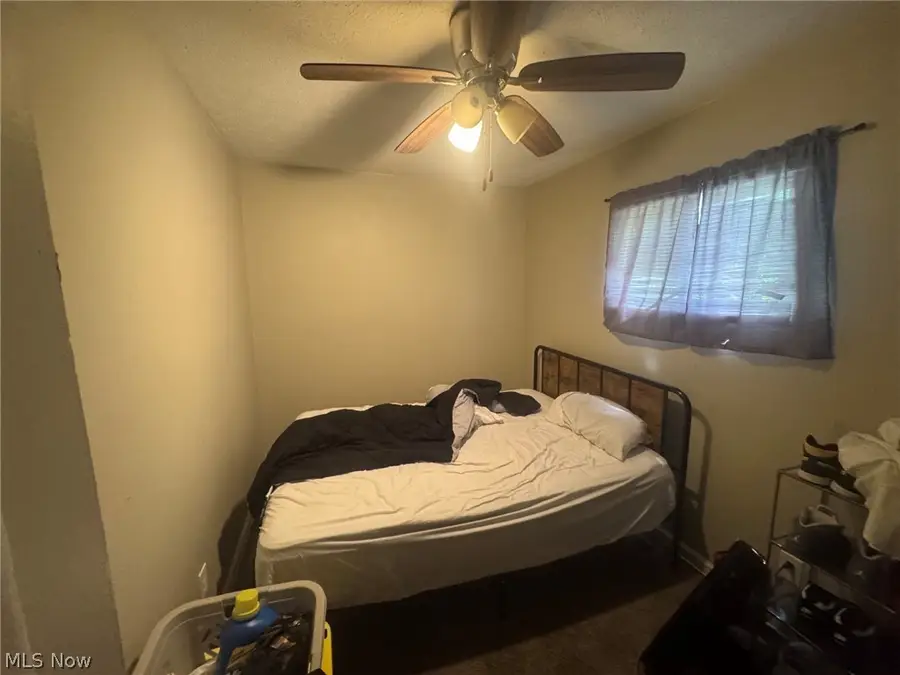 4669 E 174th Street, Cleveland, OH 44128 - #3