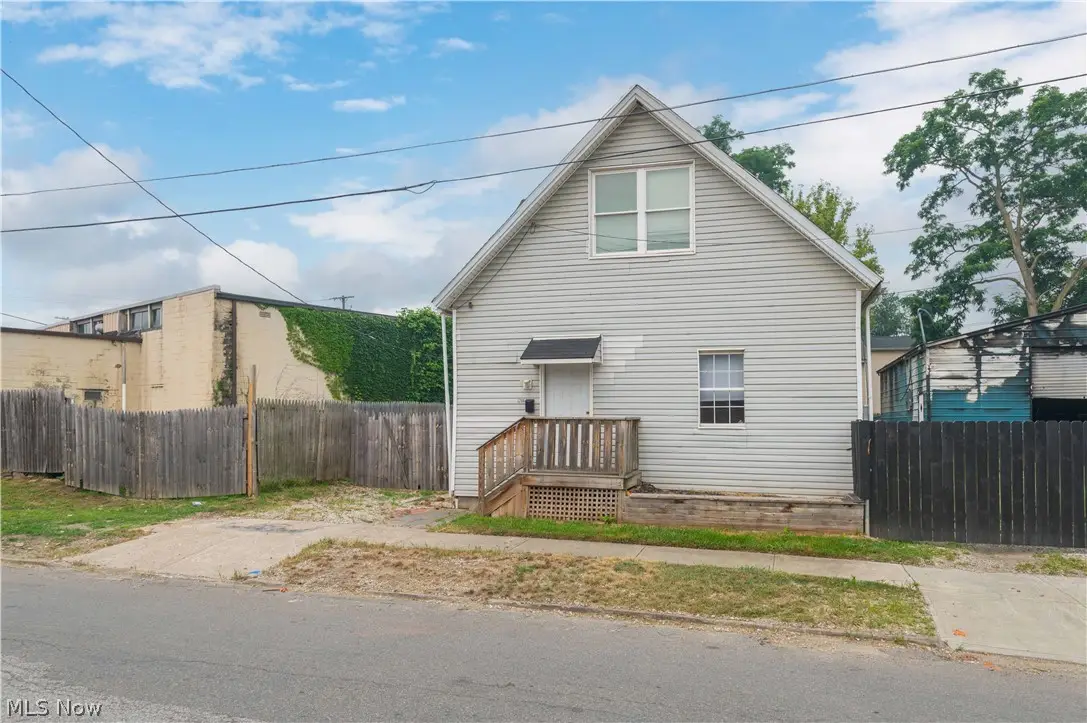 3208 E 66th Street, Cleveland, OH 44127 - #1
