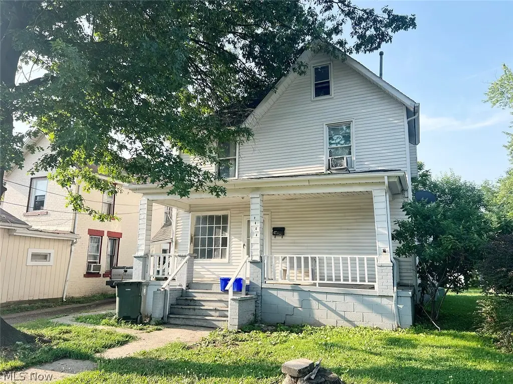 2404 9th Sw Street, Canton, OH 44710 - #1