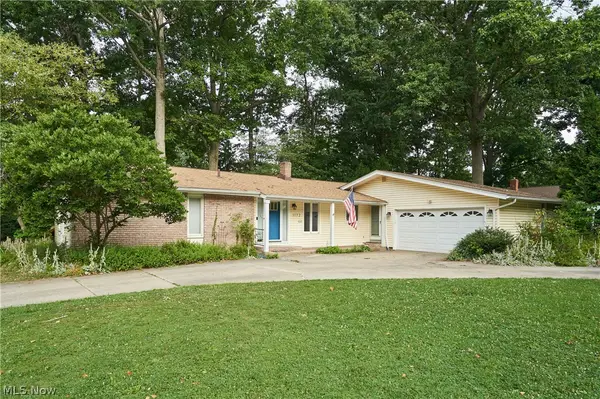 1172 Berwick Lane, South Euclid, OH 44121