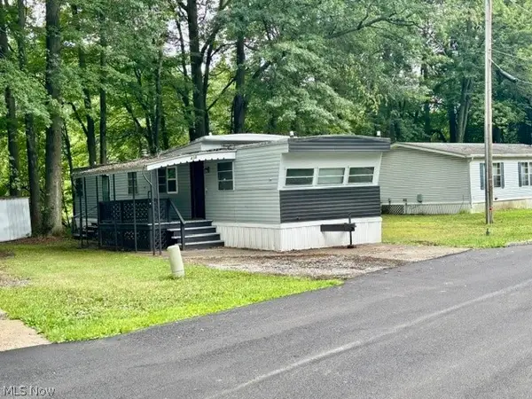 438 Westgate Dr. Ne, Warren, OH 44484