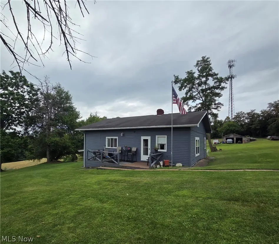 330 Young Lane, Saint Clairsville, OH 43950 - #1