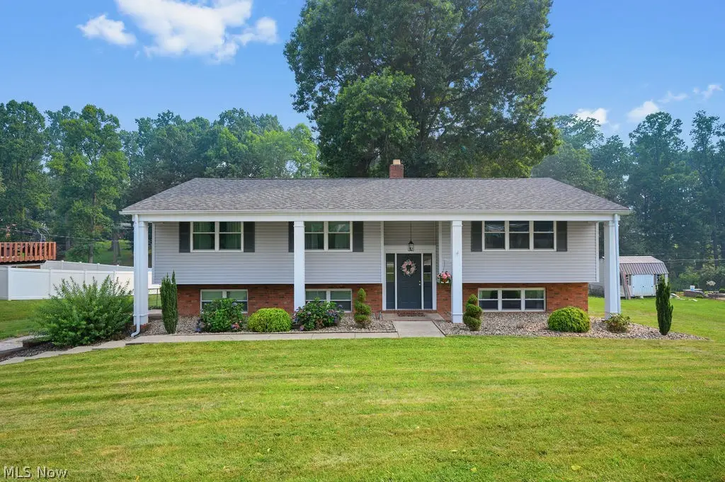 122 Oak Drive, Parkersburg, WV 26104 - #1