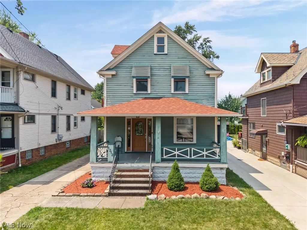 1312 Saint Charles Avenue, Lakewood, OH 44107 - #1