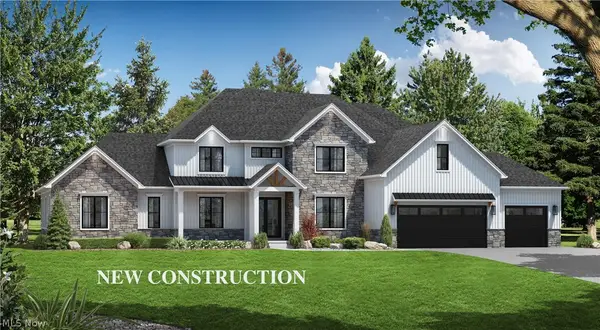 28525 Hidden Valley Drive, Orange Village, OH 44022