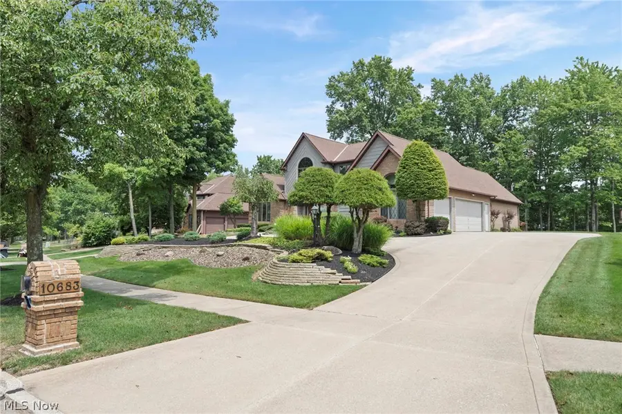 10683 Tudor Circle, North Royalton, OH 44133 - #3
