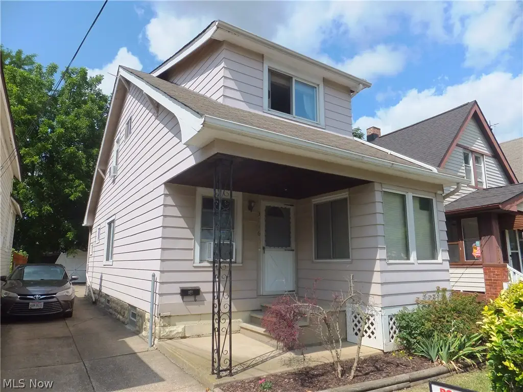 3116 Saratoga Avenue, Cleveland, OH 44109 - #1
