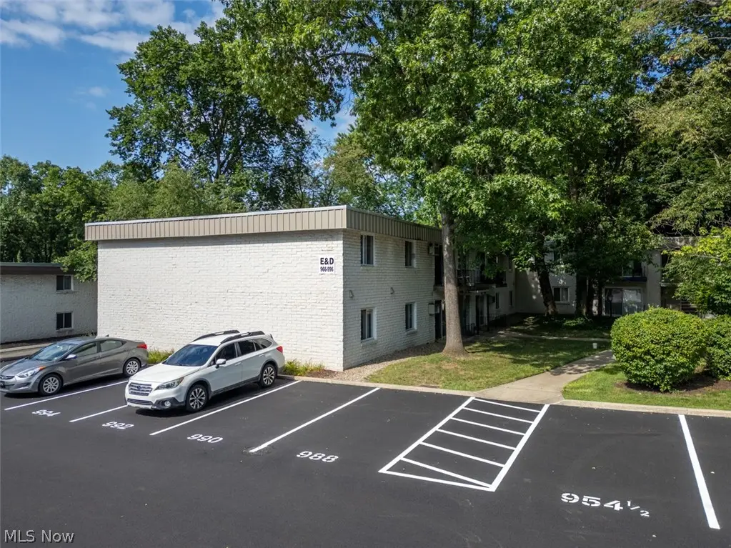988 S Lincoln Street, Kent, OH 44240 - #1