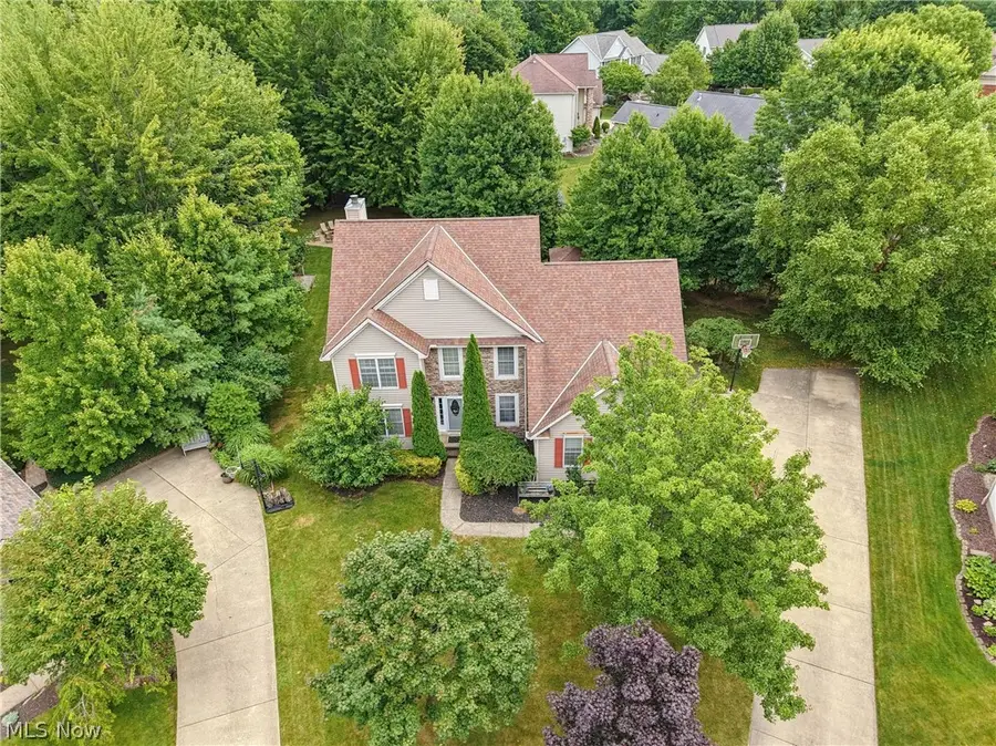 301 Aynesly Way, Brunswick, OH 44212 - #3