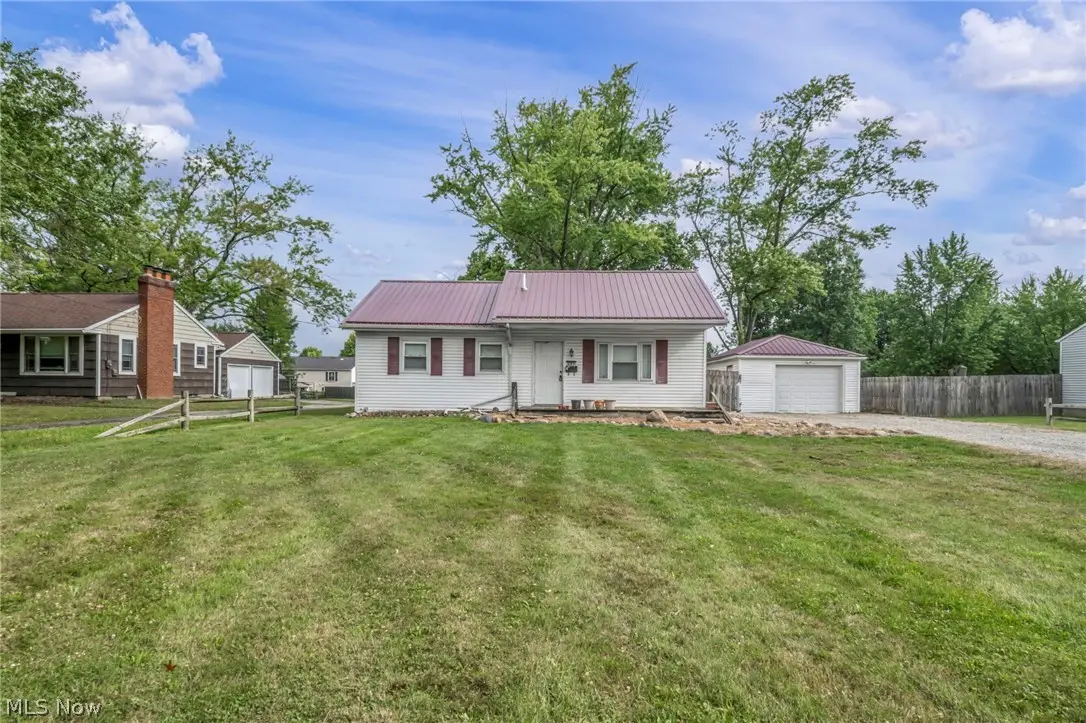 201 W Park Boulevard, Medina, OH 44256 - #1