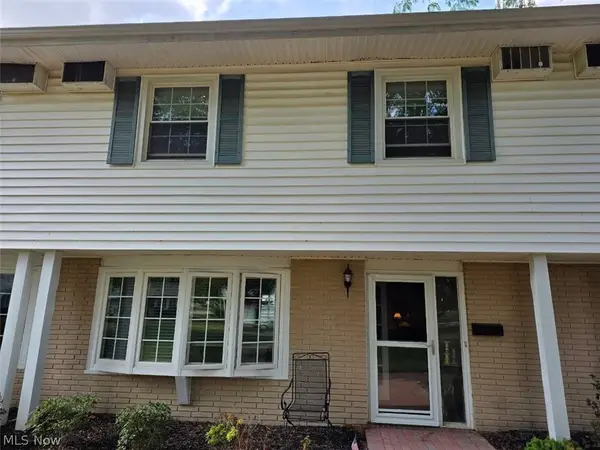 13 Meadowlawn Drive #4, Mentor, OH 44060
