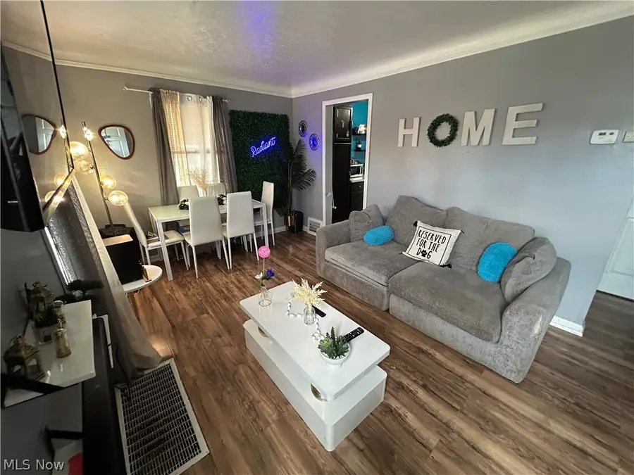 3834 W 116th Street, Cleveland, OH 44111 - #2