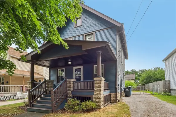 1531 Winchester Avenue, Lakewood, OH 44107
