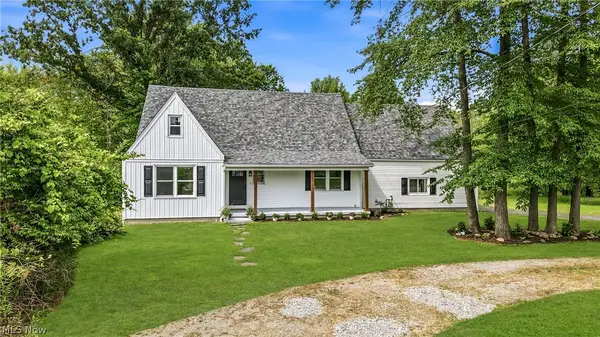 836 School Street, Hubbard, OH 44425