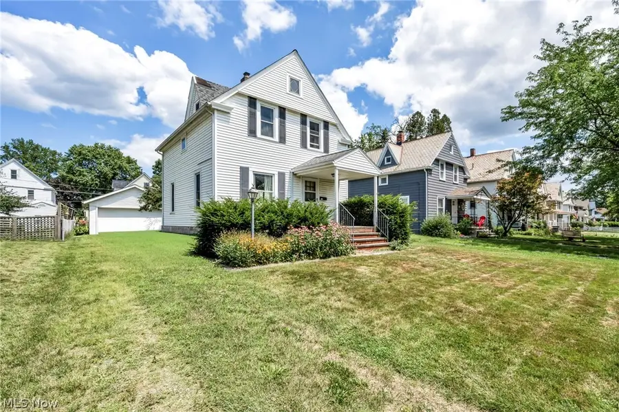 124 Cornell Avenue, Elyria, OH 44035 - #2