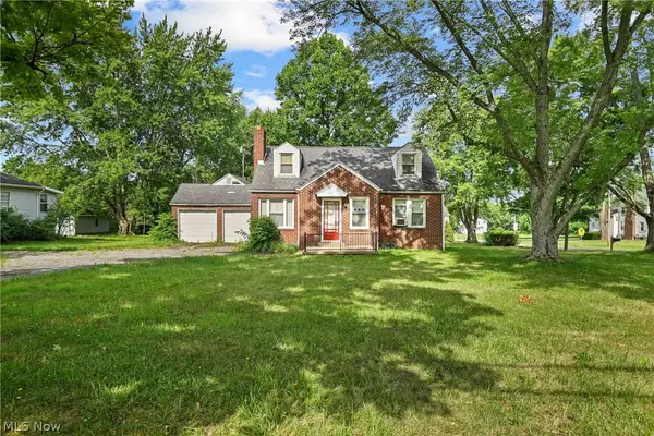 374 Niles Cortland Se Road, Warren, OH 44484