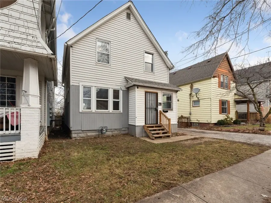 4002 Ardmore Avenue, Cleveland, OH 44109 - #2