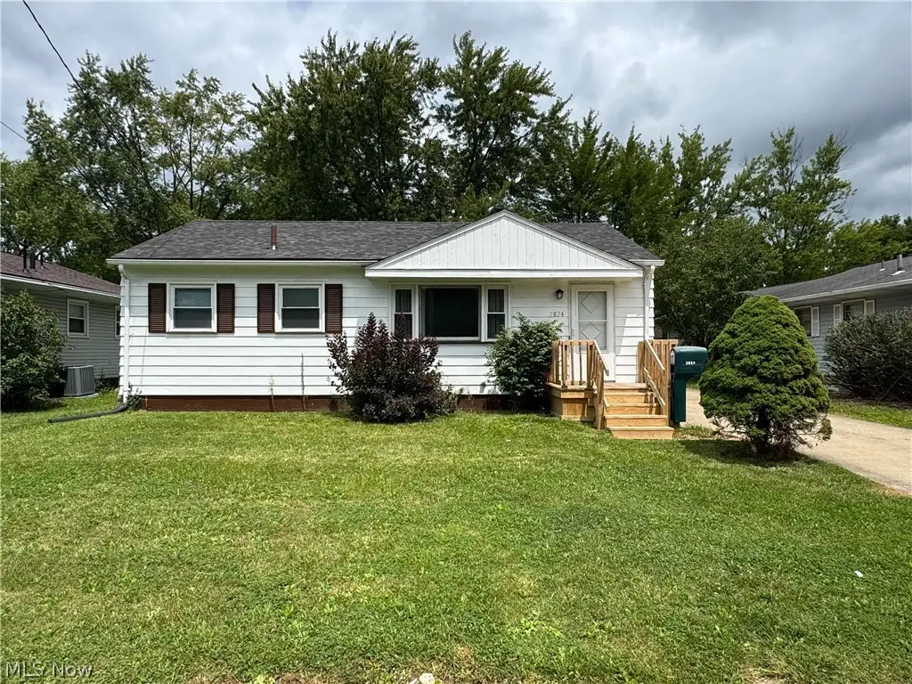 2824 Linda Drive, Warren, OH 44485 - #1
