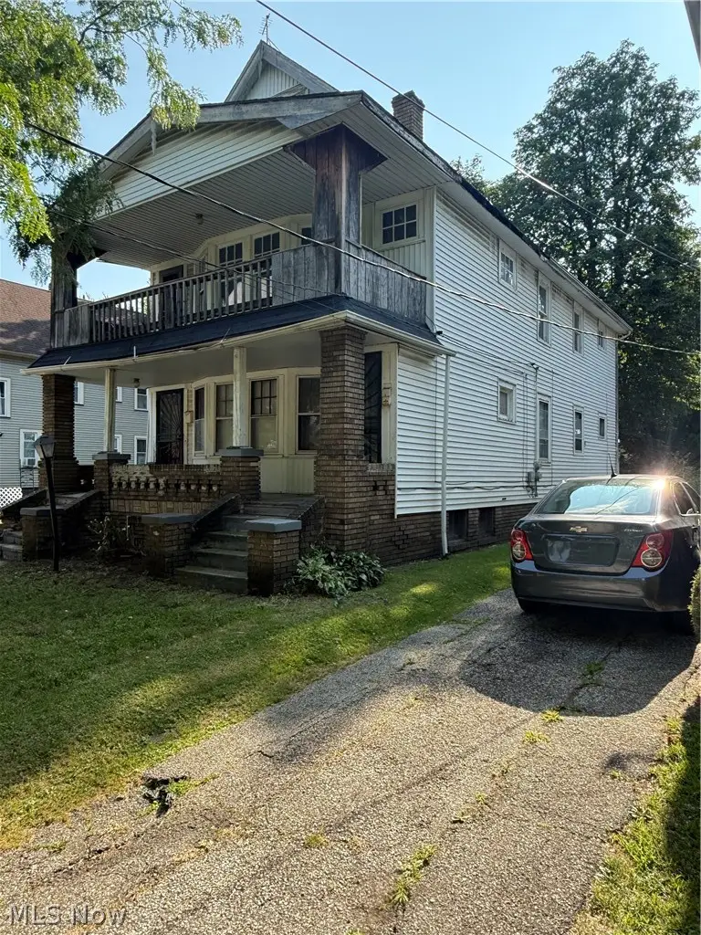1014 E 141st Street, Cleveland, OH 44110 - #3