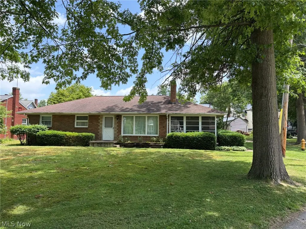 950 Home Circle, Salem, OH 44460 - #1