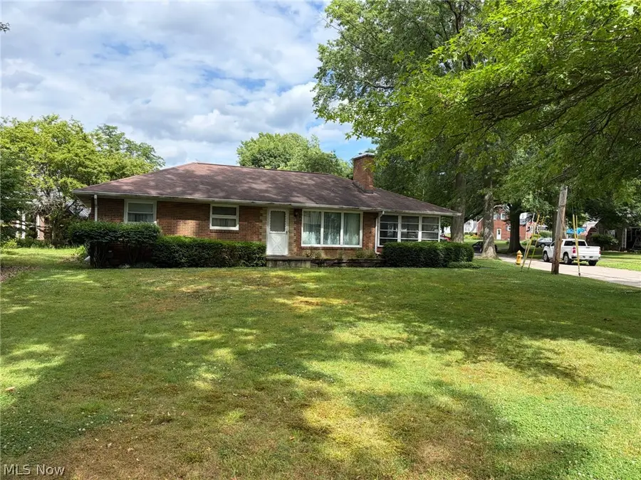950 Home Circle, Salem, OH 44460 - #3