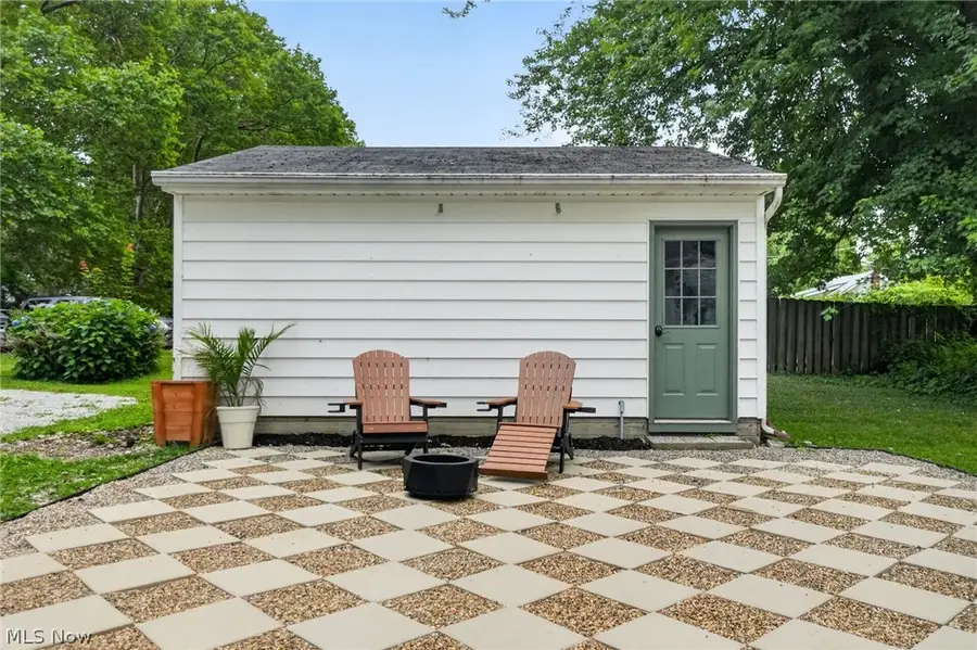 1648 Bathgate Avenue, Madison, OH 44057 - #2