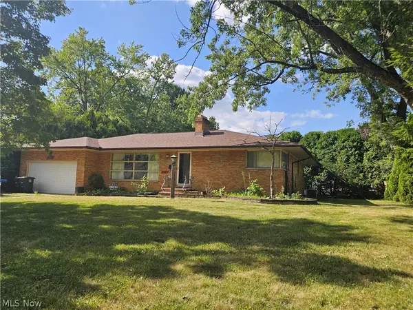 1933 Brookshire Road, Akron, OH 44313