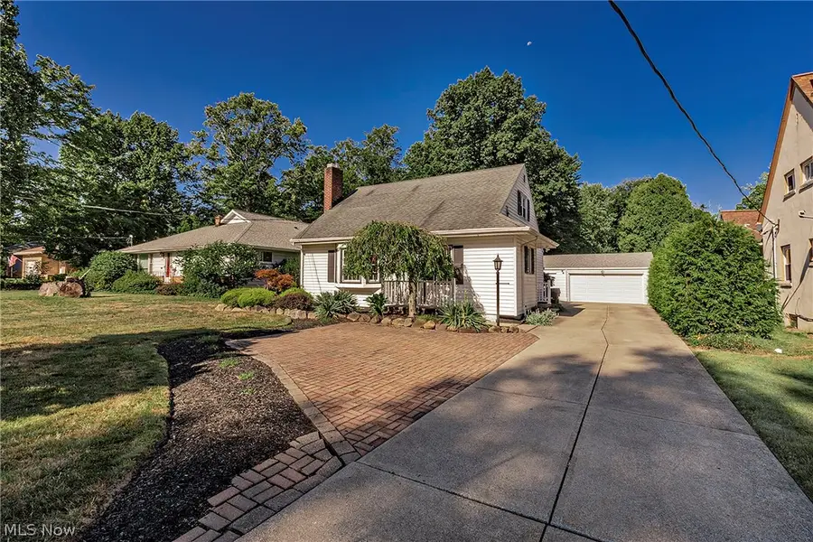 1016 Lander Road, Highland Heights, OH 44143 - #2